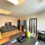 Apartament Botabara 312 Front