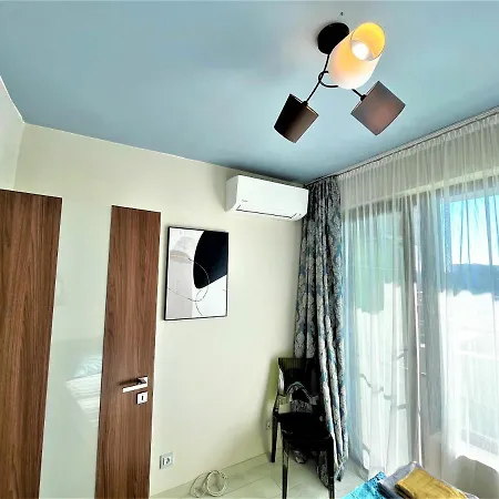 Botabara 312 Front Apartmán