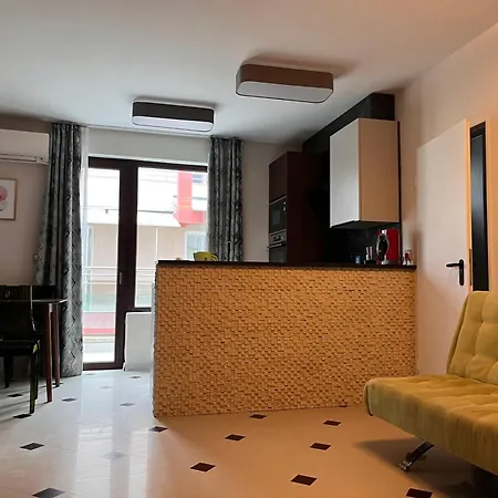 Botabara 312 Beach Front Apartment